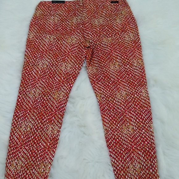 Liverpool Skinny Crop Jeans - Picture 4 of 5